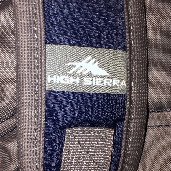High Sierra Backpack - Picture 5 of 6